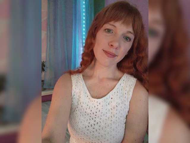 Curlyhair65's BongaCams show and profile