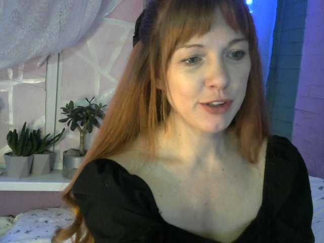 Curlyhair65's BongaCams show and profile
