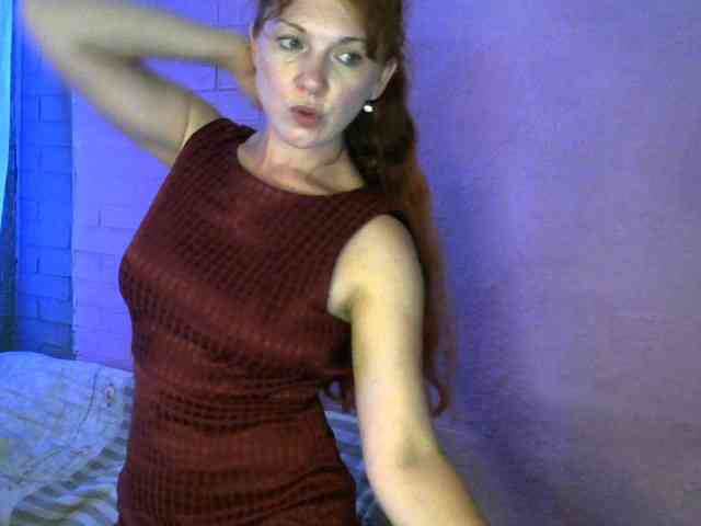 Curlyhair65 webcam
