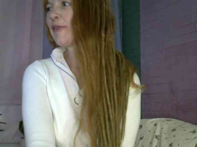 Curlyhair65 webcam