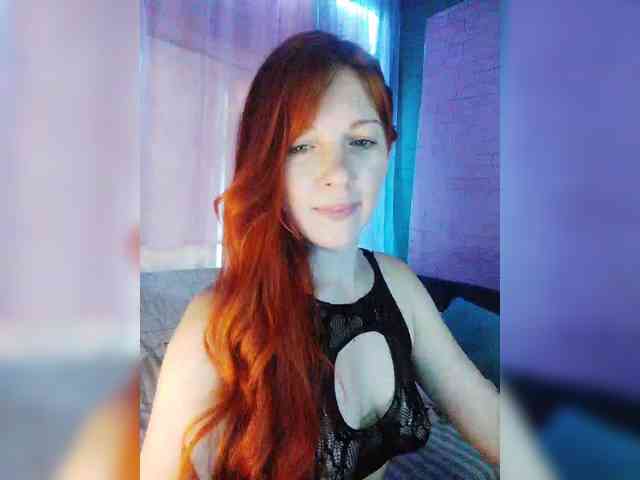 Curlyhair65 webcam