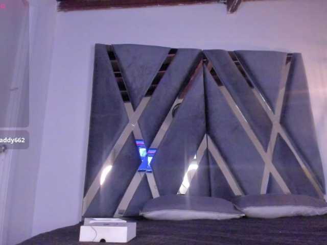 strong-girl from BongaCams is Freechat