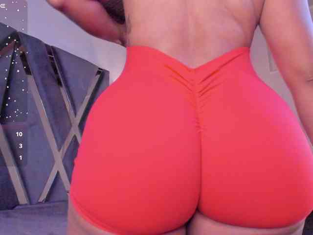 strong-girl strong-girl