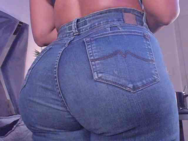 strong-girl webcam