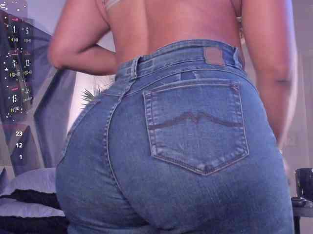 strong-girl webcam