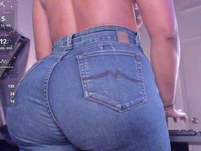 strong-girl webcam