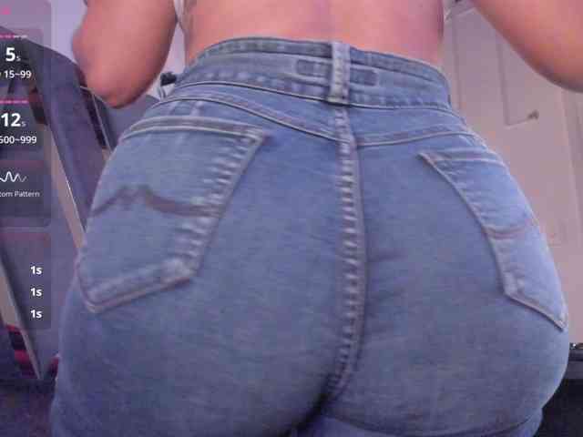 strong-girl strong-girl