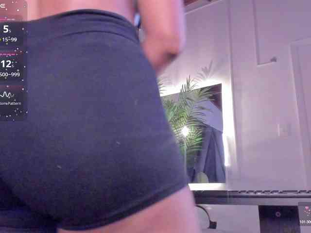 strong-girl webcam