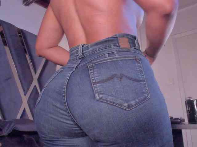 strong-girl webcam