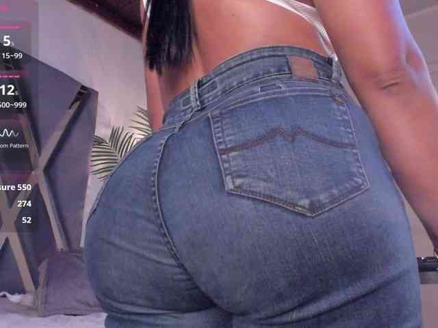 strong-girl strong-girl