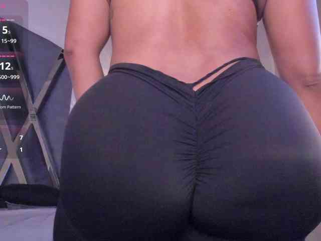 strong-girl strong-girl