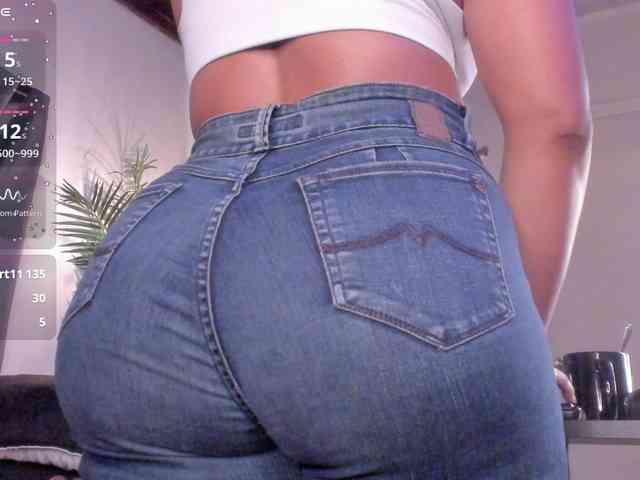 strong-girl webcam