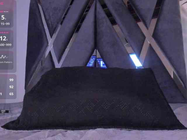 strong-girl strong-girl