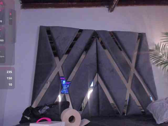 strong-girl strong-girl