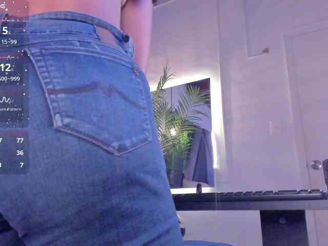 strong-girl webcam