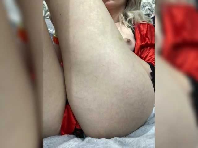 -ollia- from BongaCams is Freechat