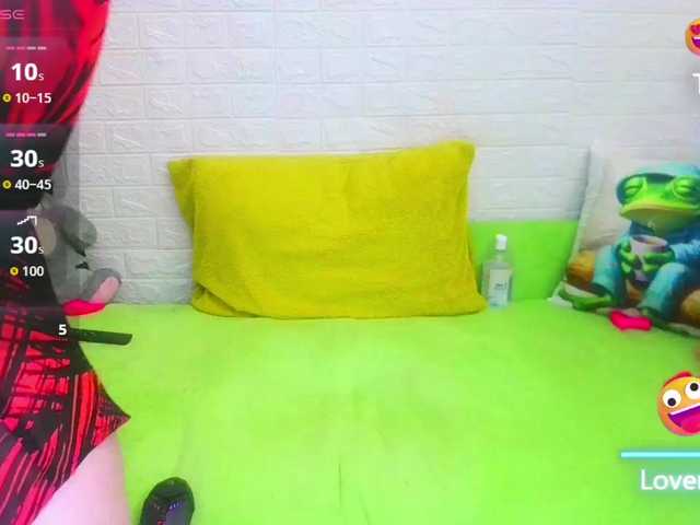 FoxyMature live cam profile