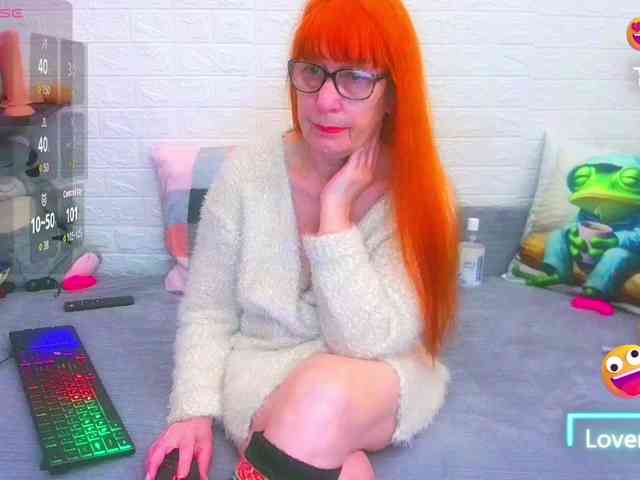 FoxyMature FoxyMature