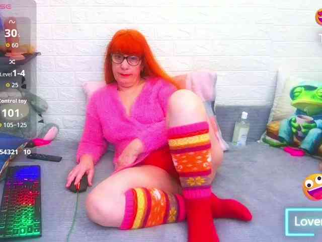 FoxyMature FoxyMature