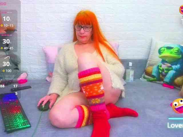 FoxyMature FoxyMature