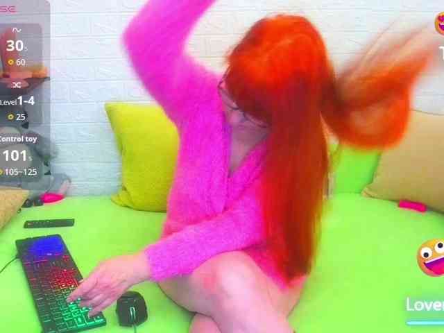 FoxyMature webcam