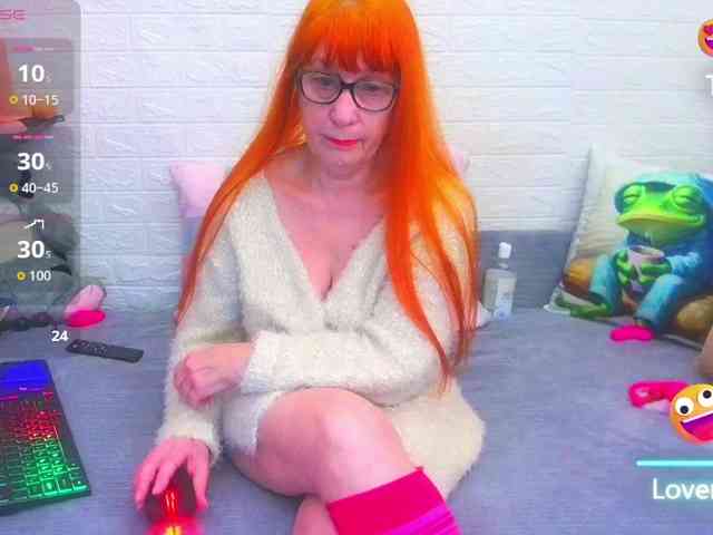 FoxyMature FoxyMature