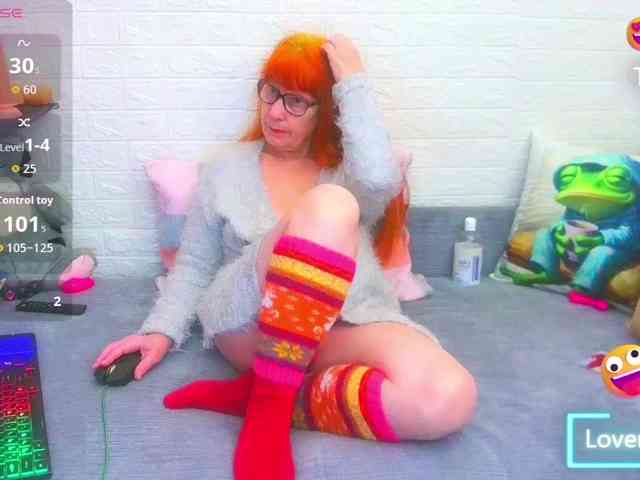 FoxyMature FoxyMature