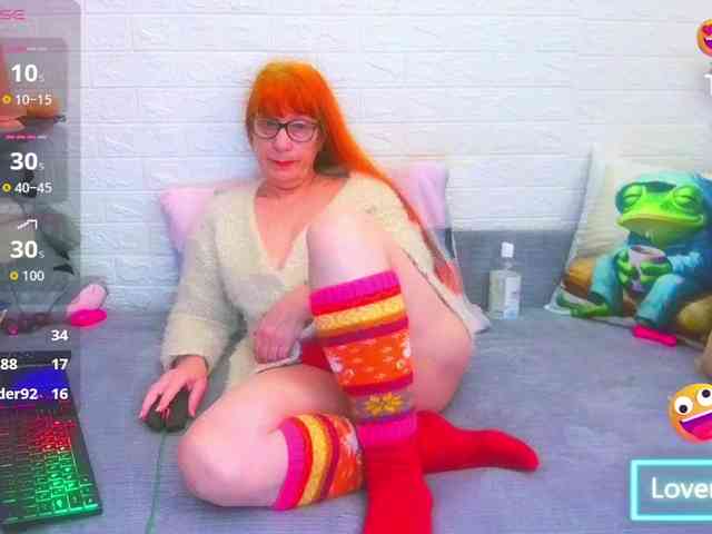 FoxyMature FoxyMature