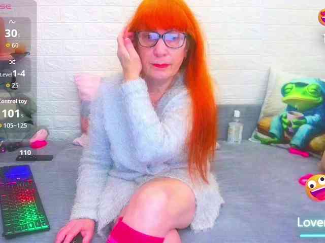 FoxyMature FoxyMature