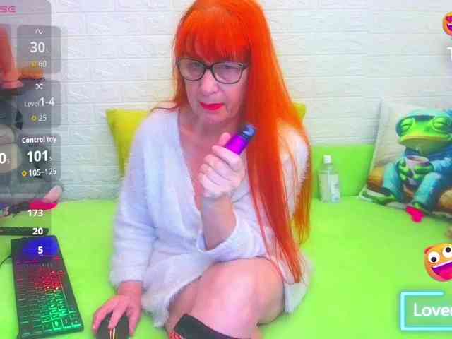 FoxyMature FoxyMature