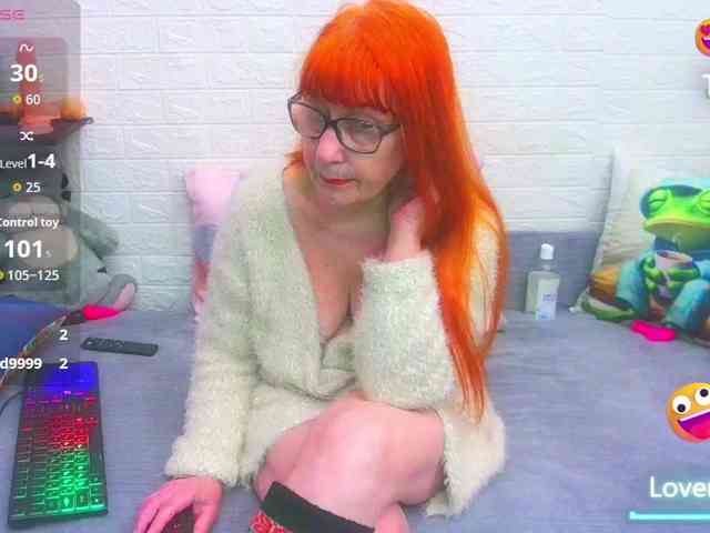 FoxyMature FoxyMature