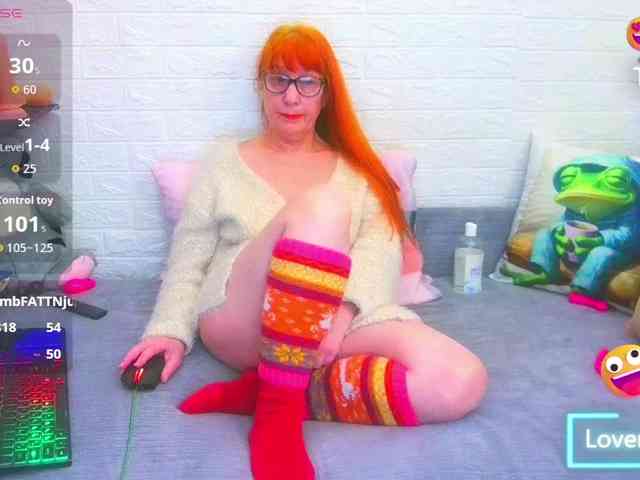 FoxyMature FoxyMature