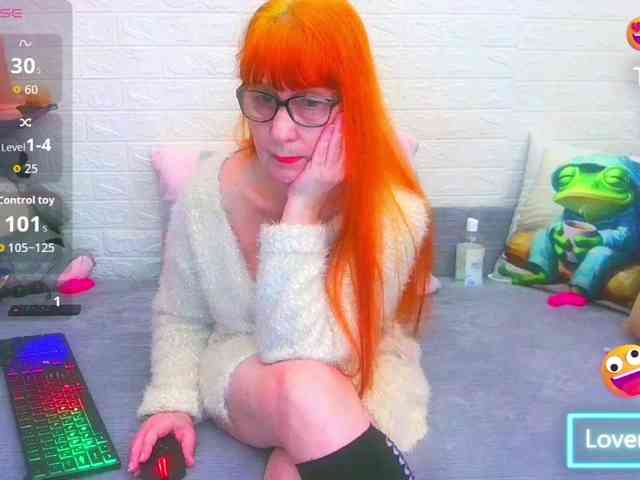 FoxyMature FoxyMature