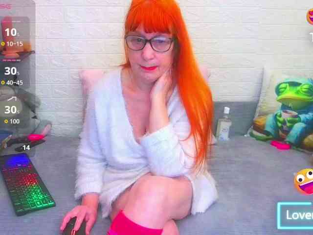 FoxyMature FoxyMature