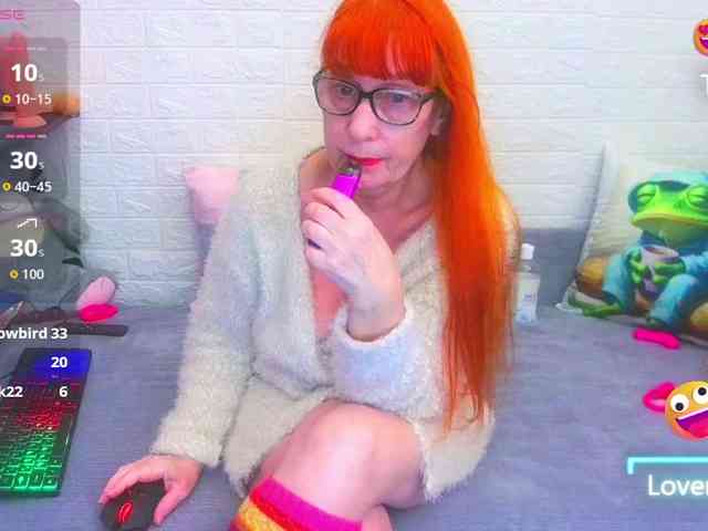 FoxyMature FoxyMature