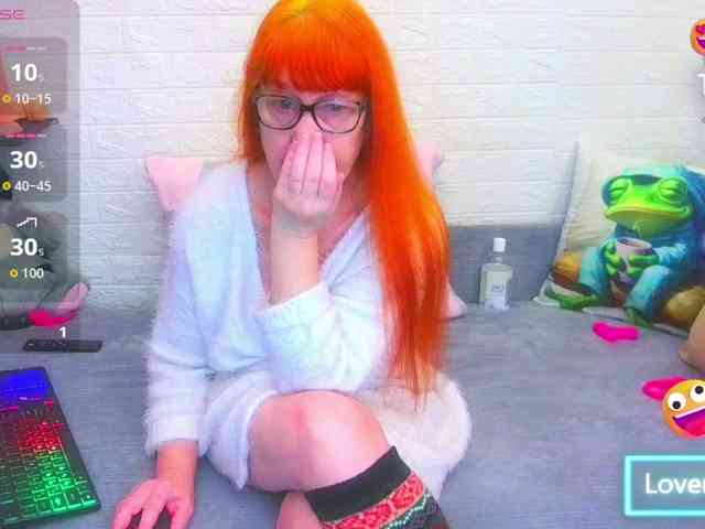 FoxyMature FoxyMature