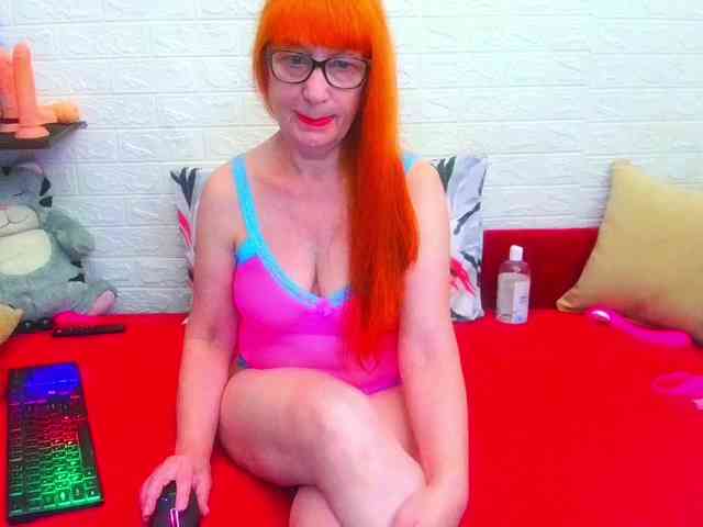 free sex cam FoxyMature