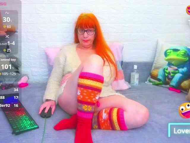 FoxyMature FoxyMature