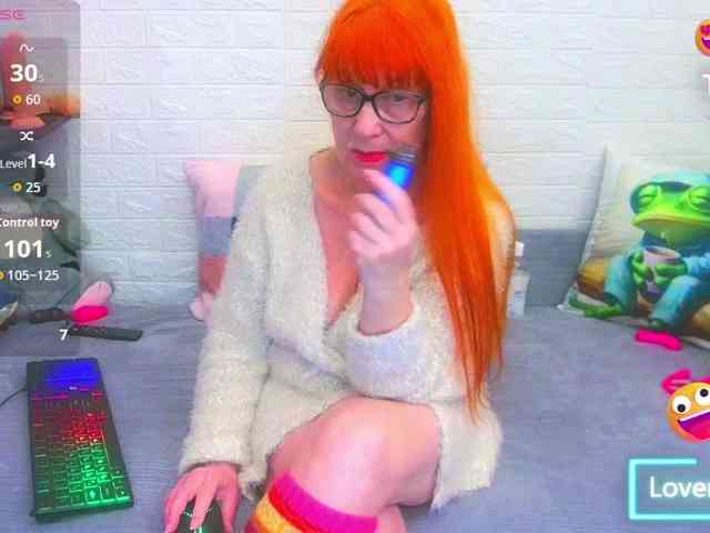 FoxyMature FoxyMature