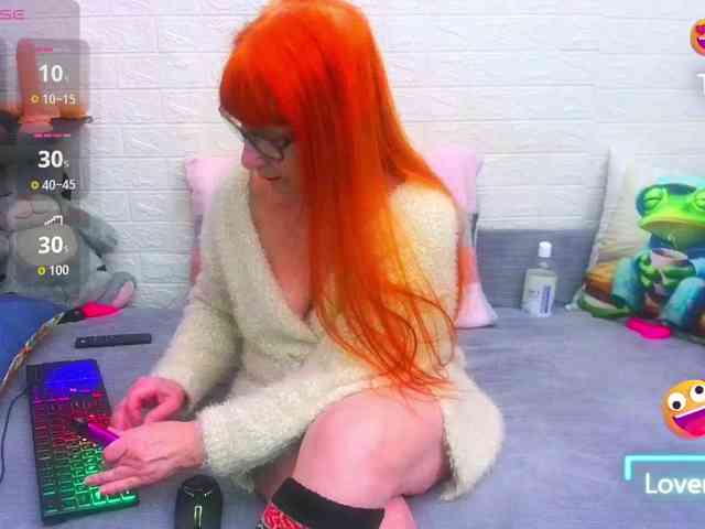 FoxyMature FoxyMature