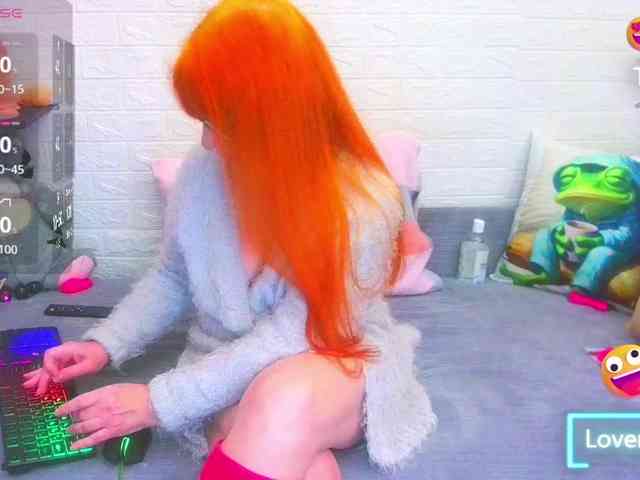 FoxyMature FoxyMature