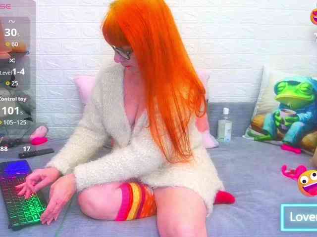 FoxyMature FoxyMature