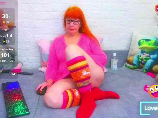 FoxyMature FoxyMature