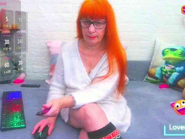 FoxyMature Live Webcam on BongaCams