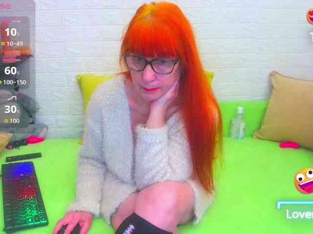 FoxyMature webcam