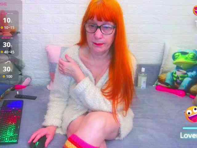 FoxyMature FoxyMature