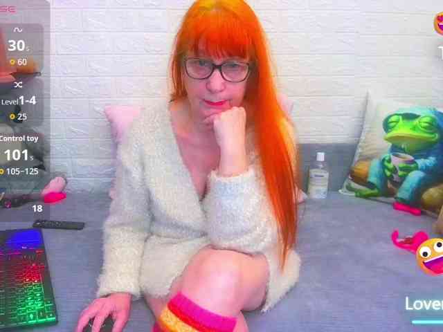 FoxyMature FoxyMature