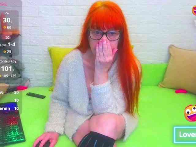 FoxyMature webcam
