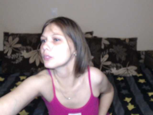 NikaFlameFox webcam