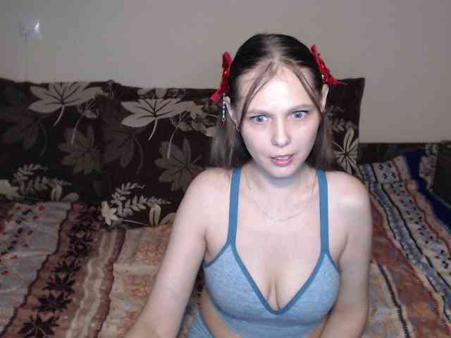 NikaFlameFox webcam